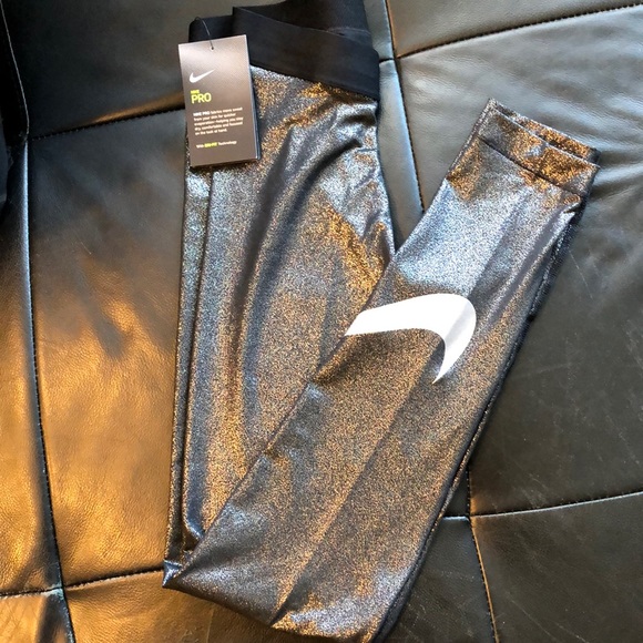 Nike Pants - NWT Nike Pro black/ metallic leggings small